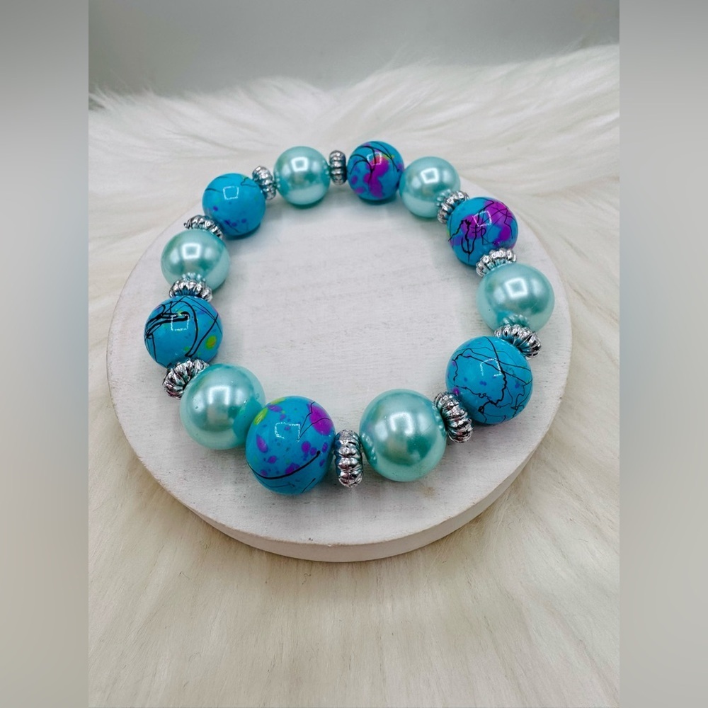 Ocean Breeze Splash Beaded Bracelet